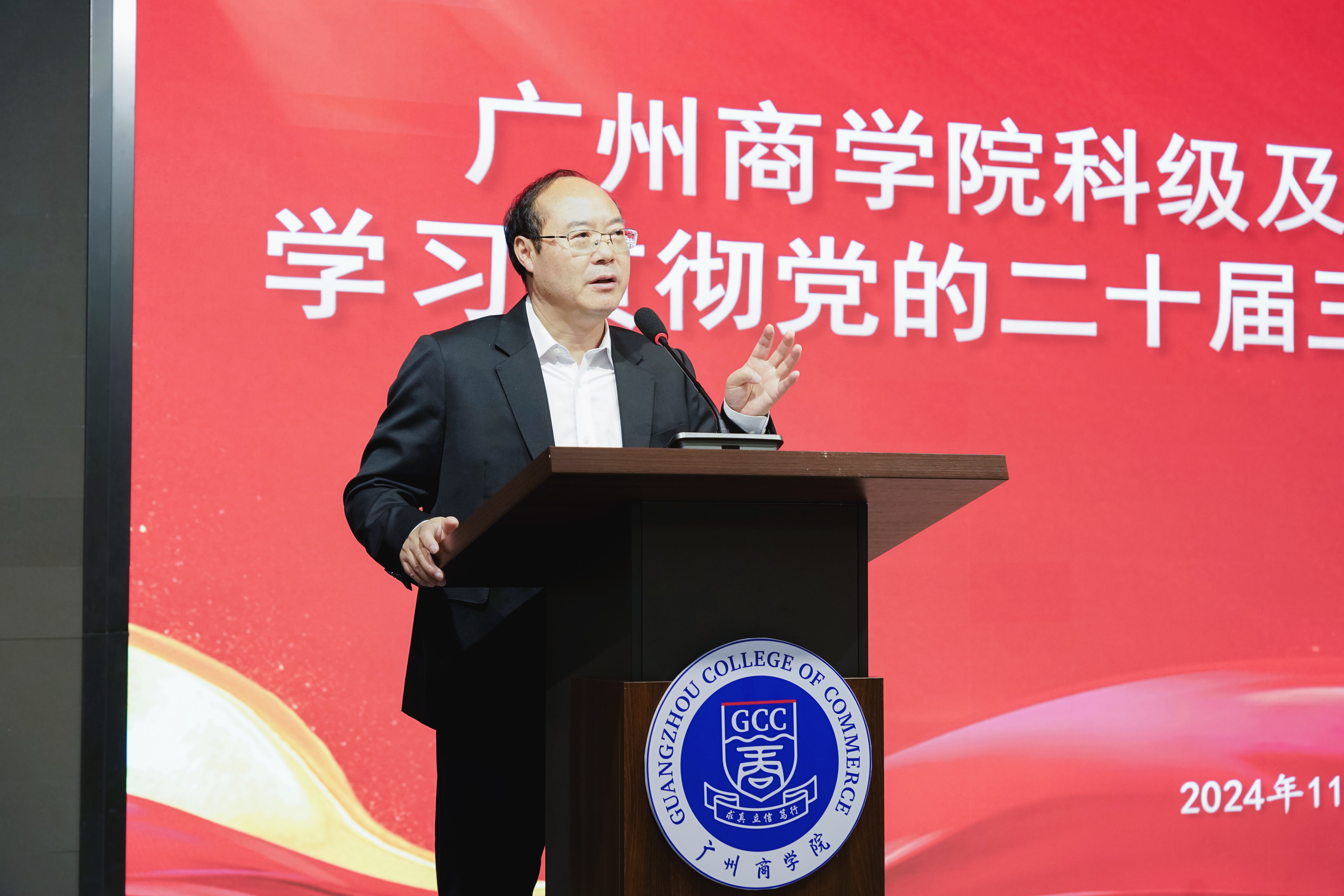 朱禹臻摄 (6)_副本.jpg