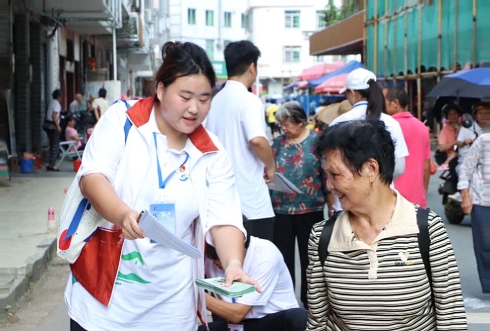 优秀共产党员  欧倚廷 (2).jpg